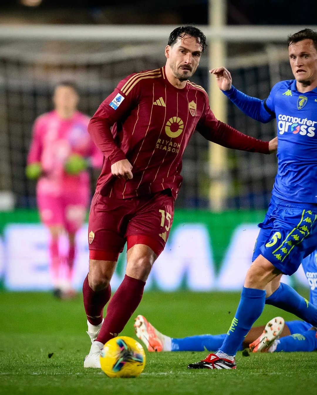 包含意甲强队争霸激烈，传统豪门实力堪忧的词条