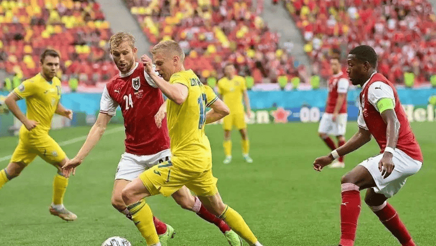 包含罗马尼亚逆袭成功，小组排名可期的词条