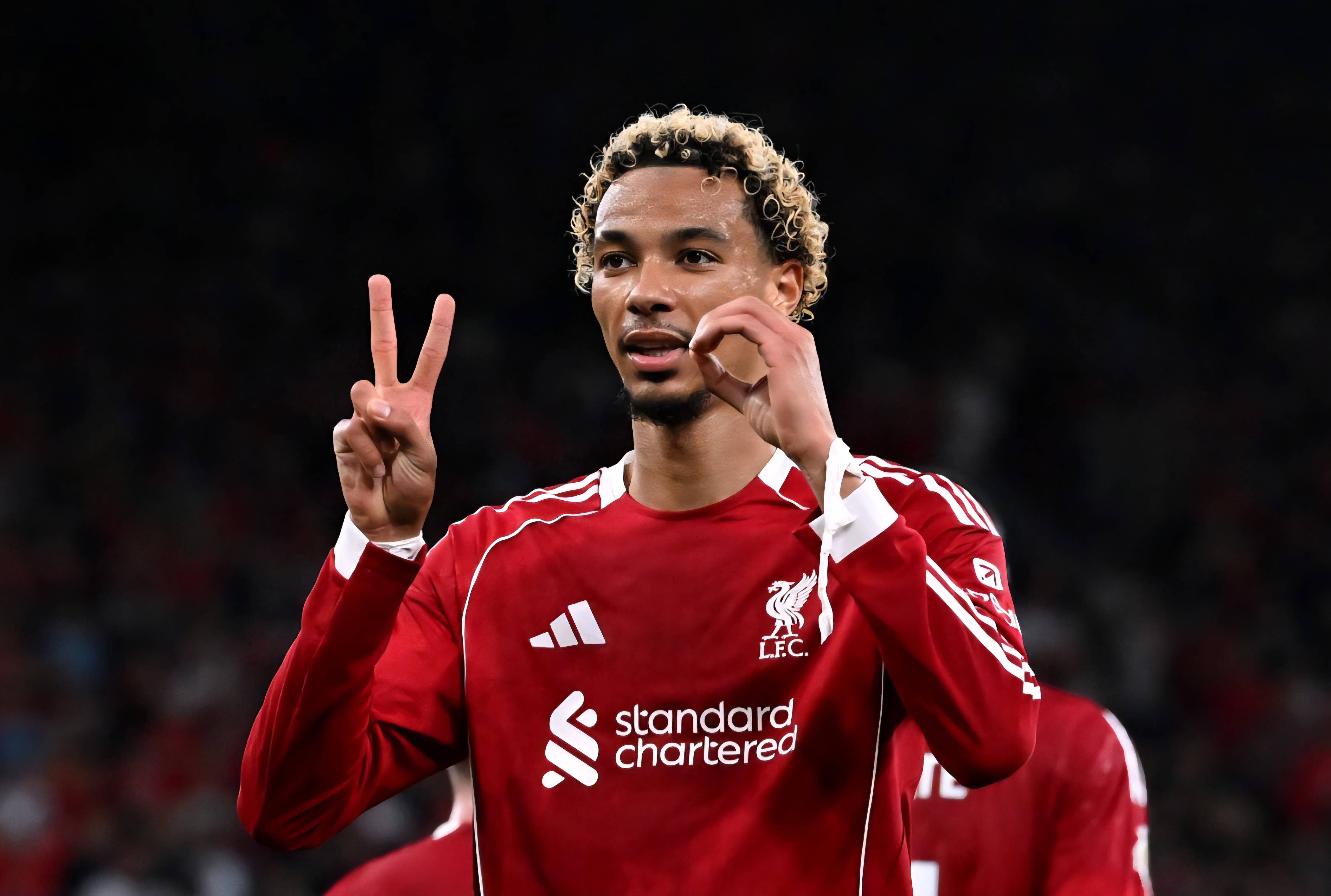 利物浦深夜逆袭，锁定胜局，掀起热议