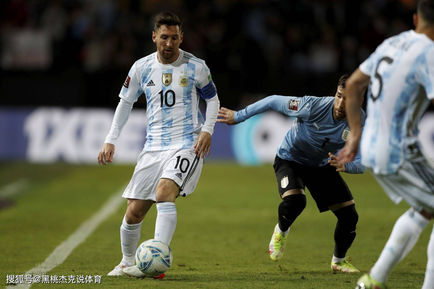 阿尔拉群岛保持不败，连续六场不败的简单介绍