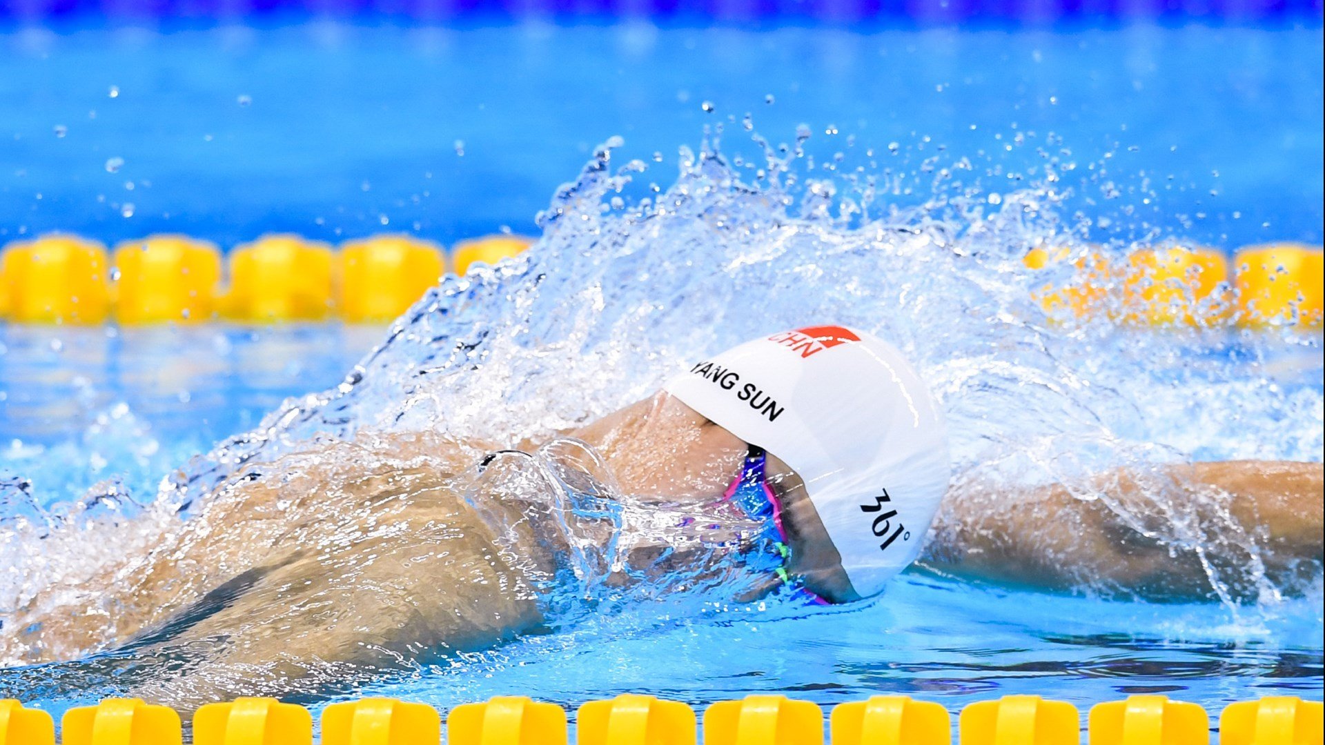 班凯罗生涯之夜闪耀，76人铁血防守封锁雷霆