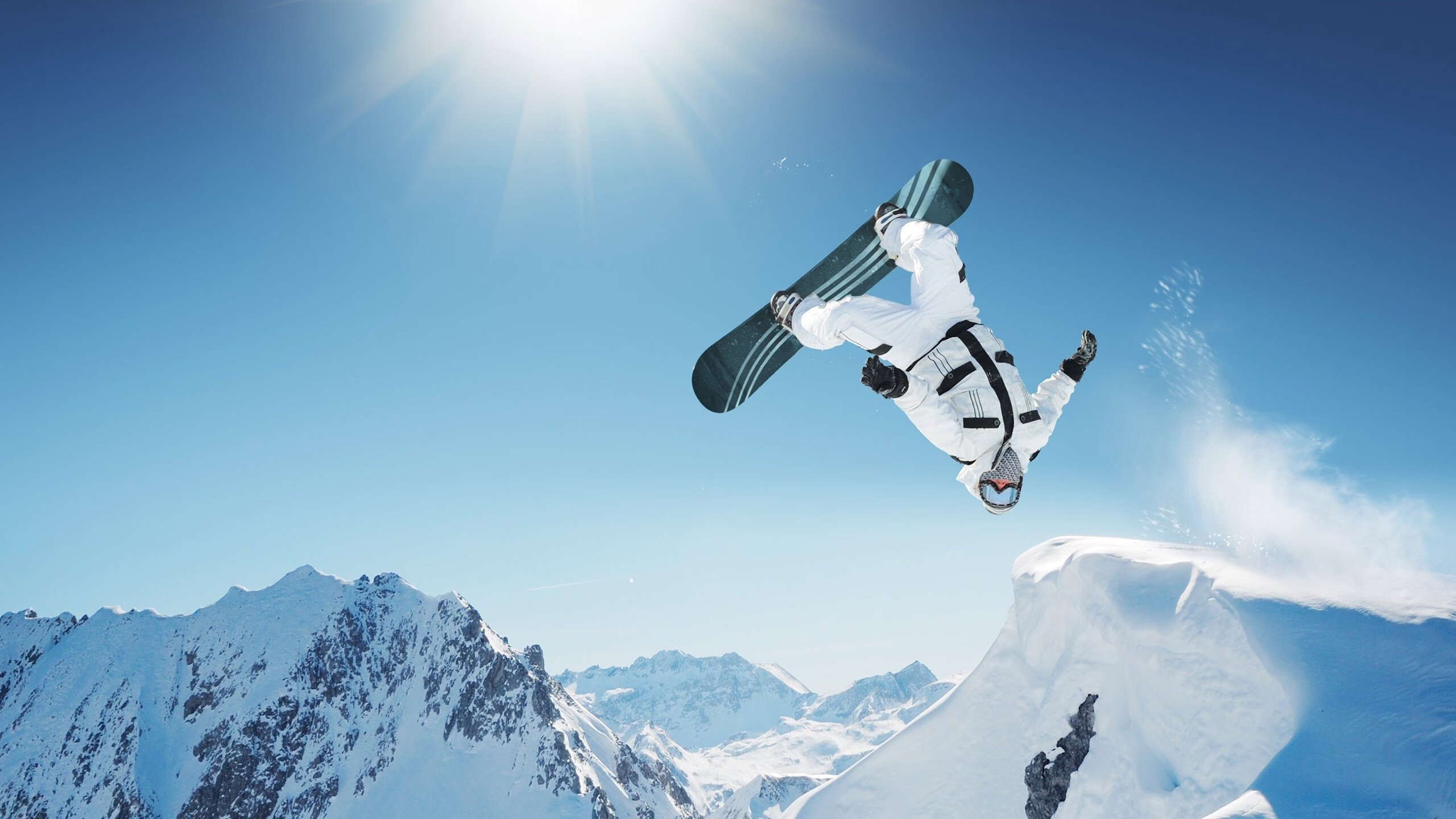 周冠宇的觉醒时刻，当个人光芒照亮梅赛德斯对哈斯的无情碾压